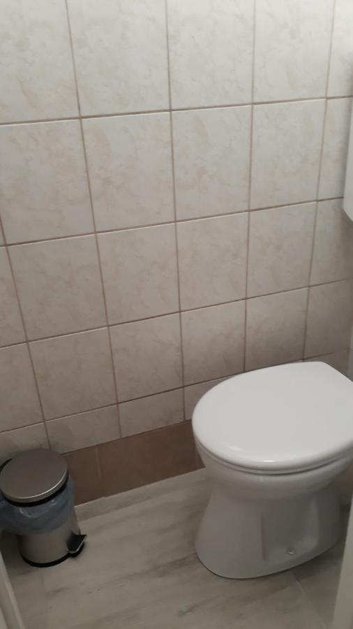 Világos, Kellemes Lakás, Jó Közlekedéssel Appartement
