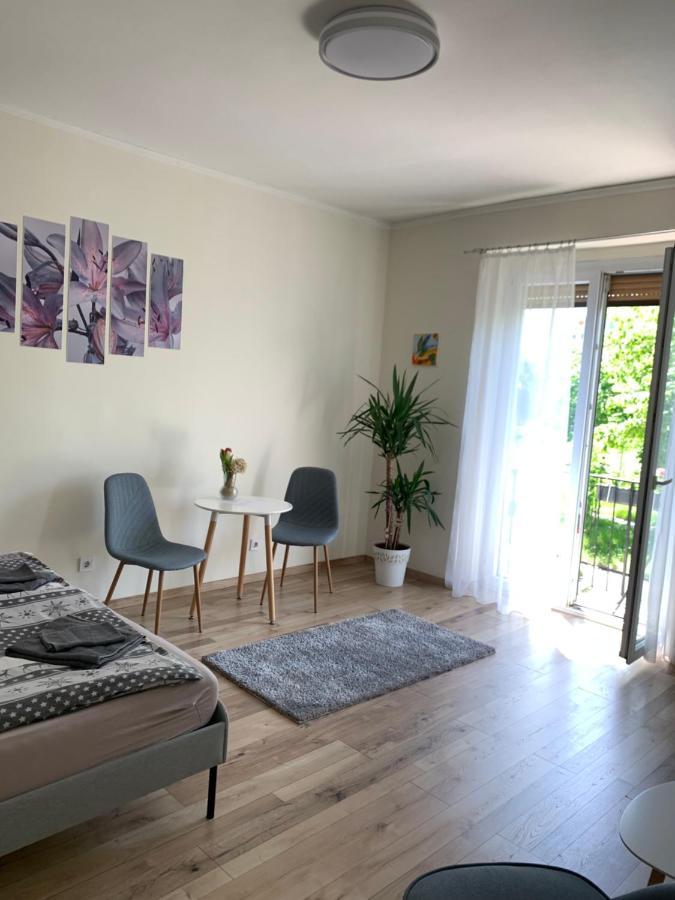 Világos, Kellemes Lakás, Jó Közlekedéssel * Budapest
