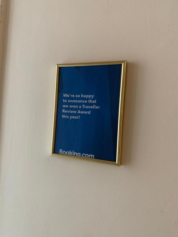 Világos, Kellemes Lakás, Jó Közlekedéssel Appartement